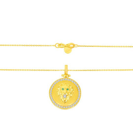 Retiazka zo žltého zlata so zirkónmi a zelenými kameňmi v tvare medailónu s hlavou leva