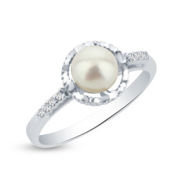 Prsteň z bieleho zlata s perlou