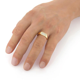 Pánsky prsteň zo žltého zlata so zirkónmi