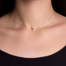 Diamantový náhrdelník z ružového zlata s krížikom - Juliette