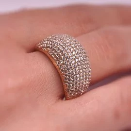 Prsteň so žiarivými zirkónmi zo žltého zlata