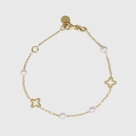 Náramok s perlami a štvorlístkami