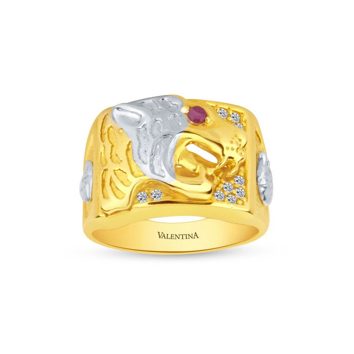 Pánsky prsteň zo žltého a bieleho zlata so zirkónmi a červeným kameňom v tvare tigrej hlavy