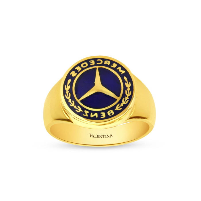 Prsteň zo žltého zlata s modrým emajlom s motívom znaku Mercedes